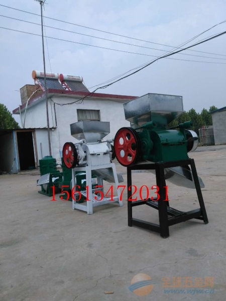 油坊超市專用破碎機(jī) 大豆擠扁破碎機(jī) 花生高粱大豆破碎機(jī)